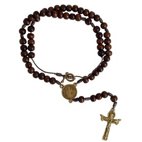 Terço Pescoço São Bento Madeira Imbuia - 8 mm