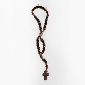 Terço Pulso de São Carlo Acutis Imbuia 5 mm