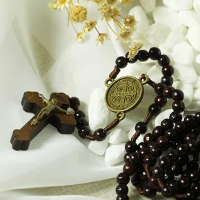 Rosário de São Bento Madeira 6 mm