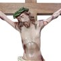 Crucifixo de Madeira e Cristo em Resina Nacional com Pedestal - 2,36 mt