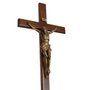 Crucifixo Processional de Madeira Cristo em Mármore com Pintura Bronze - 2,20 Mt