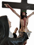 Imagem de Santa Rita contempla Jesus na Cruz de Resina Nacional - 53 cm