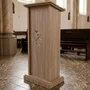 Púlpito Madeira Clara - 115 cm x 50 cm x 35 cm