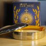 Teca Prata Gigante Com Interior Dourado